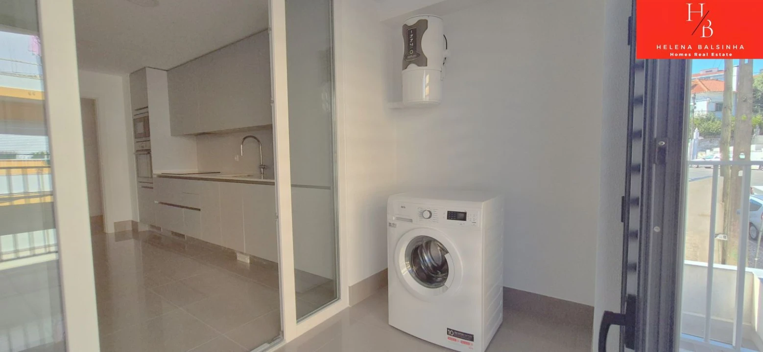 Apartamento T2 para Venda em Loures Foto 5