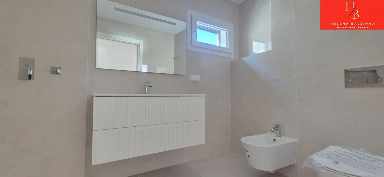 Apartamento T2 para Venda em Loures Foto 16