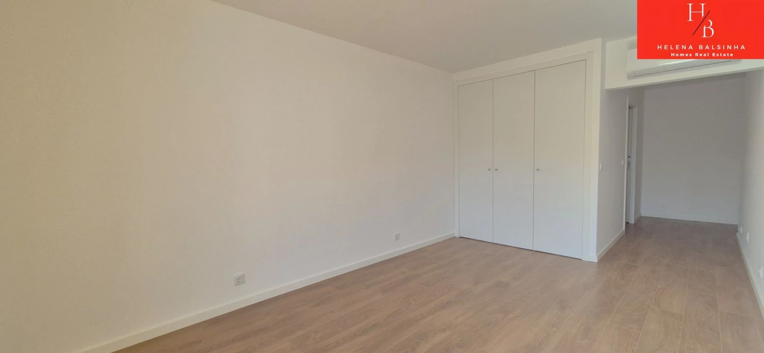 Apartamento T3 para Venda em Loures Foto 32