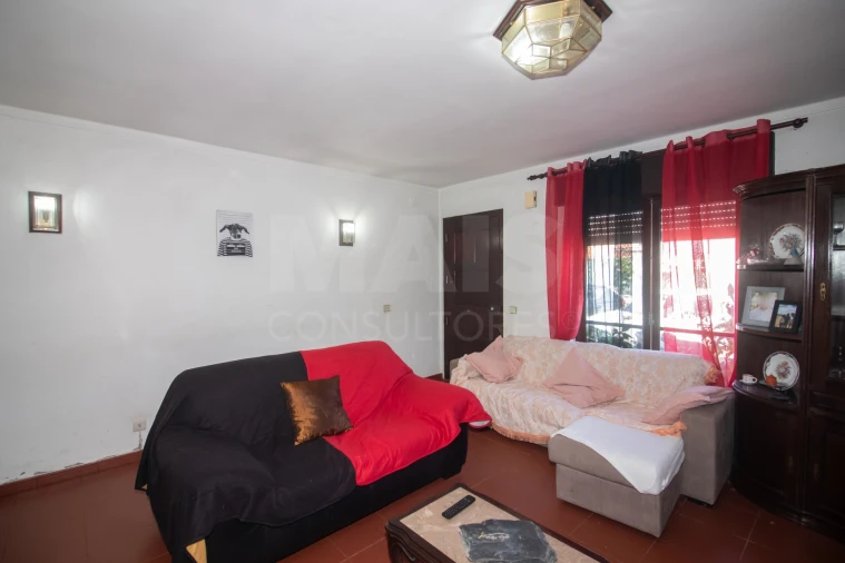 Moradia T2 para Venda em Aldeia Galega da Merceana e Aldeia Gavinha Foto 4