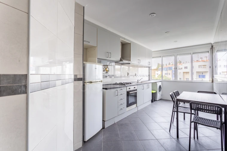 Apartamento T2 para Venda em Barcarena Foto 12