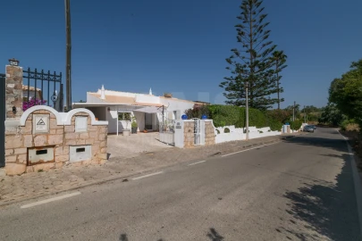 Moradia T3 para Venda em Albufeira e Olhos de Água