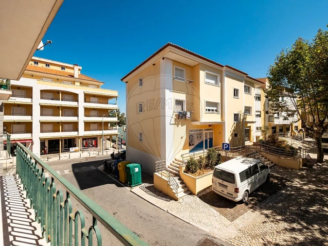 Apartamento T2 para Arrendamento em Castanheira do Ribatejo e Cachoeiras Foto 11