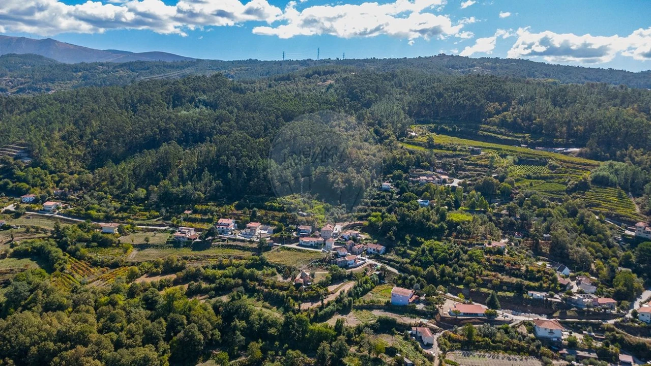 Moradia T4 para Venda em Vila Chã do Marão Foto 39