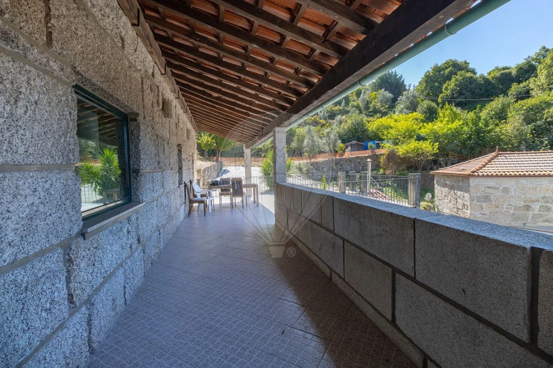 Moradia T4 para Venda em Vila Chã do Marão Foto 7