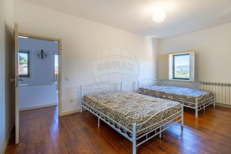 Moradia T4 para Venda em Vila Chã do Marão Foto 14