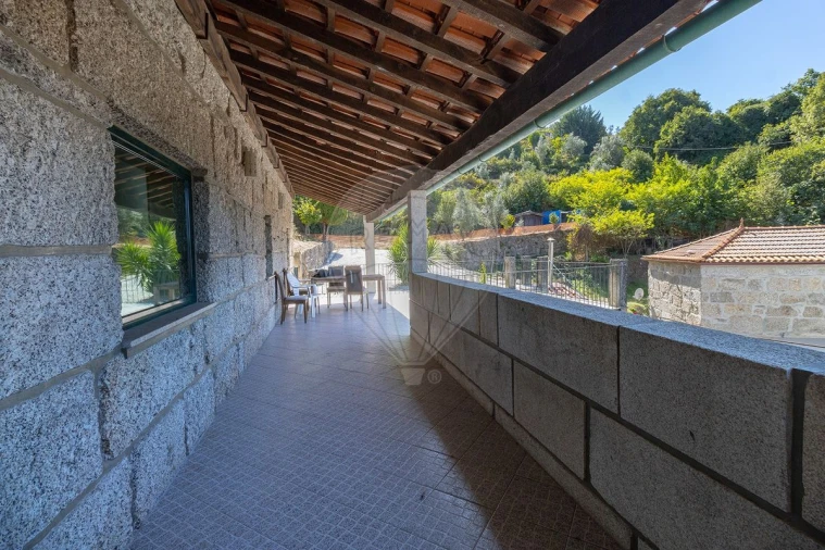 Moradia T4 para Venda em Vila Chã do Marão Foto 7