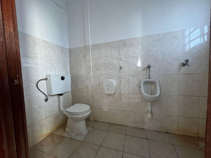 Armazém para Venda em Ovar, São João, Arada e São Vicente de Pereira Jusã Foto 9