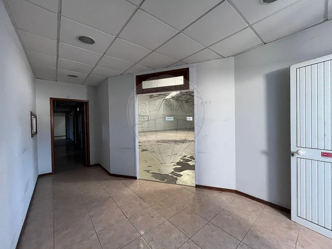 Armazém para Venda em Ovar, São João, Arada e São Vicente de Pereira Jusã Foto 6