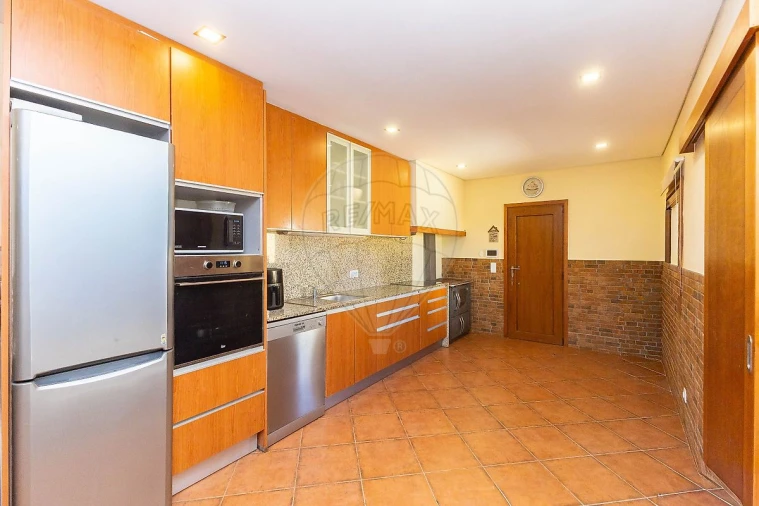 Moradia T3 para Venda em Gulpilhares e Valadares Foto 26