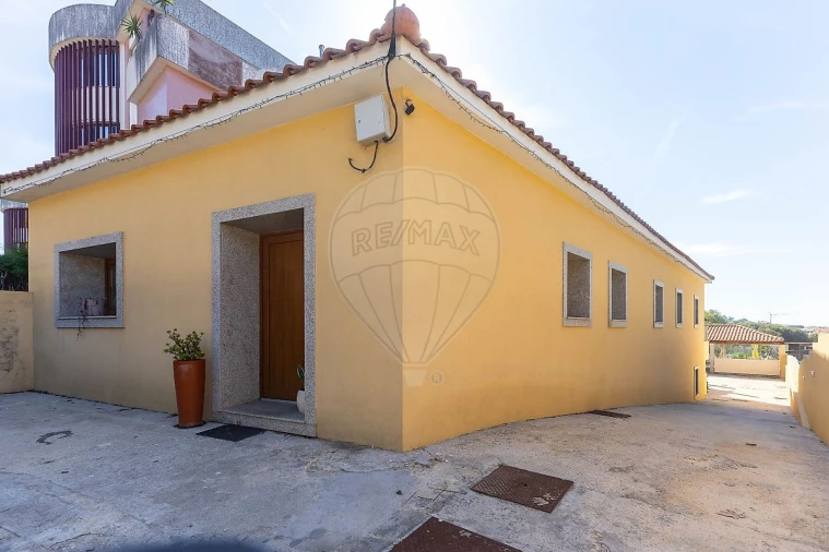 Moradia T3 para Venda em Gulpilhares e Valadares Foto 4