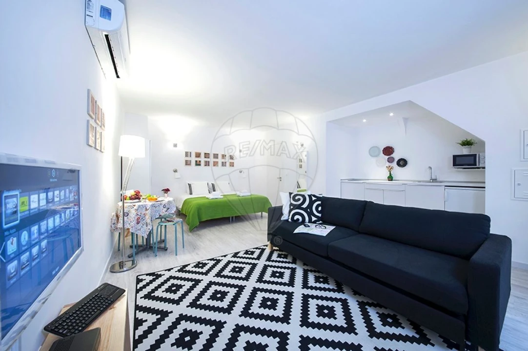 Prédio para Venda em Santa Maria Maior Foto 9