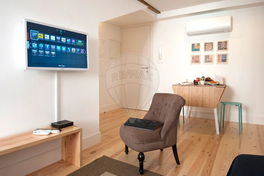 Prédio para Venda em Santa Maria Maior Foto 14