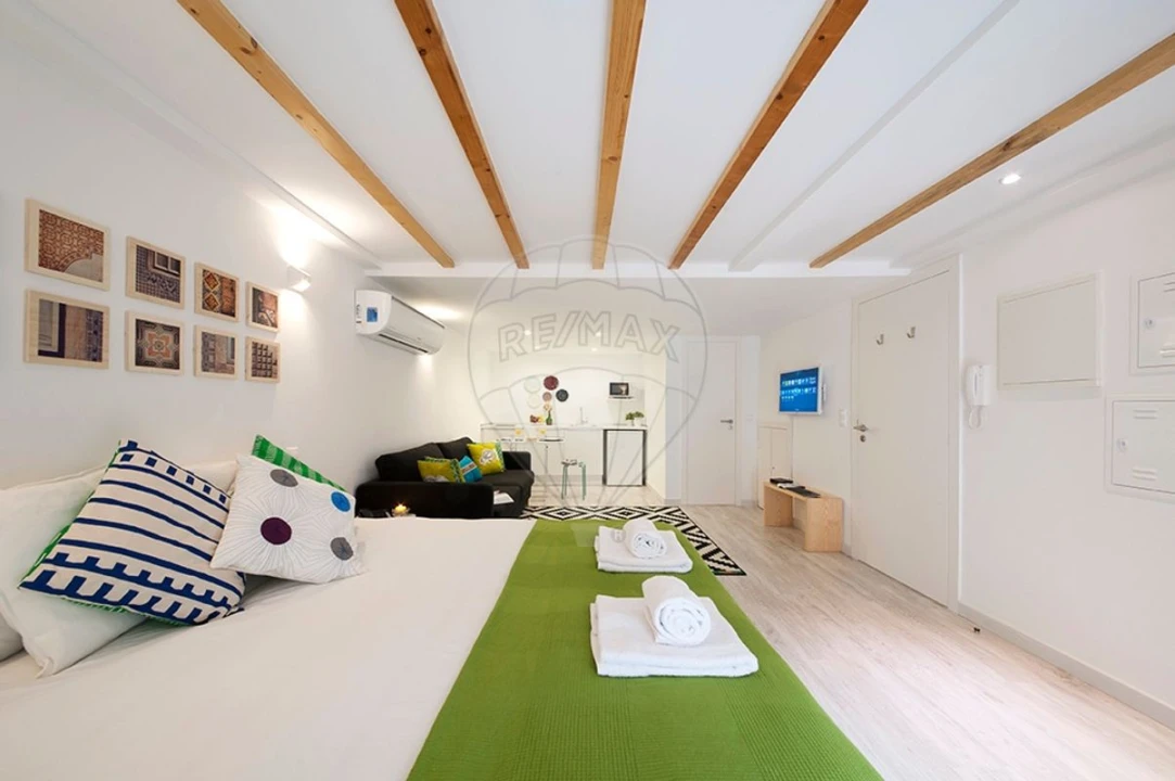 Prédio para Venda em Santa Maria Maior Foto 4