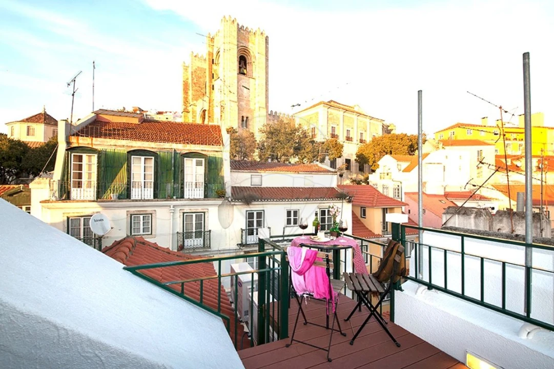 Prédio para Venda em Santa Maria Maior Foto 15