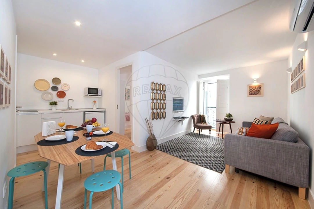 Prédio para Venda em Santa Maria Maior Foto 16