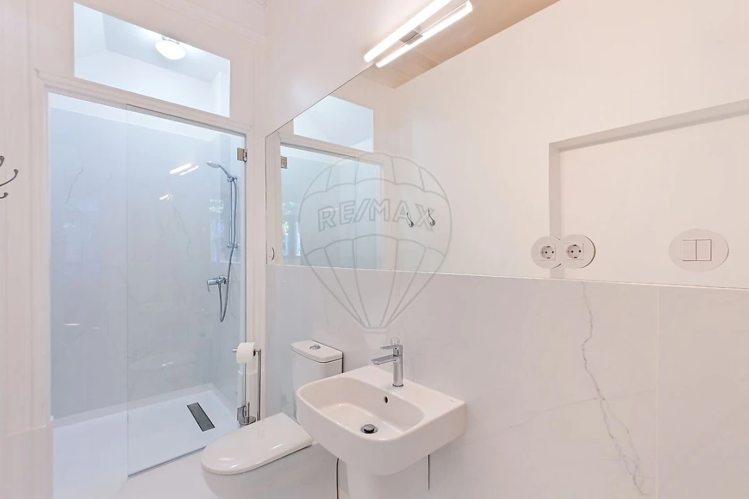 Apartamento T1 para Arrendamento em Bonfim Foto 11