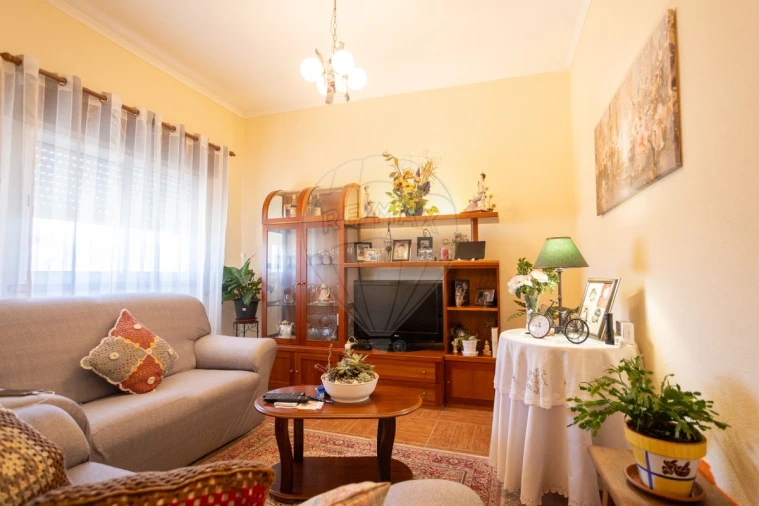 Moradia T2 para Venda em Salvaterra de Magos e Foros de Salvaterra Foto 6