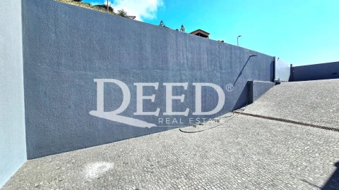 Moradia T4 para Venda em São Martinho