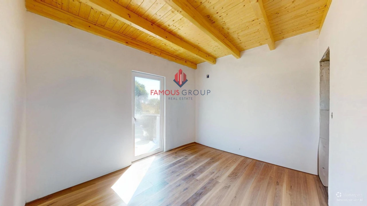 Moradia T5 para Venda em Silves Foto 11