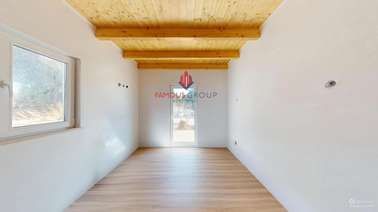 Moradia T5 para Venda em Silves Foto 16