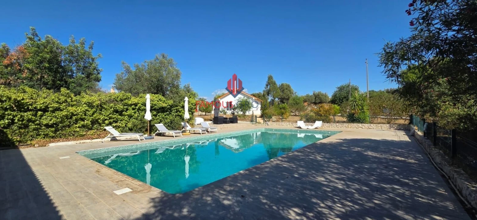 Moradia T5 para Venda em Silves Foto 44