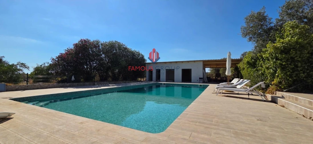 Moradia T5 para Venda em Silves Foto 48