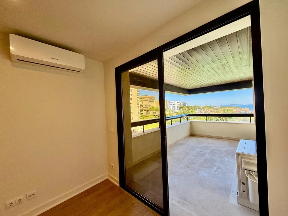 Apartamento T1 para Venda em Cascais e Estoril Foto 7