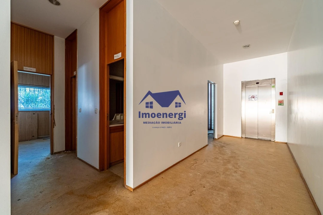 Prédio para Venda em Arvore Foto 10