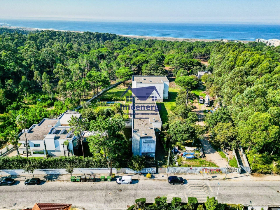 Prédio para Venda em Arvore Foto 36