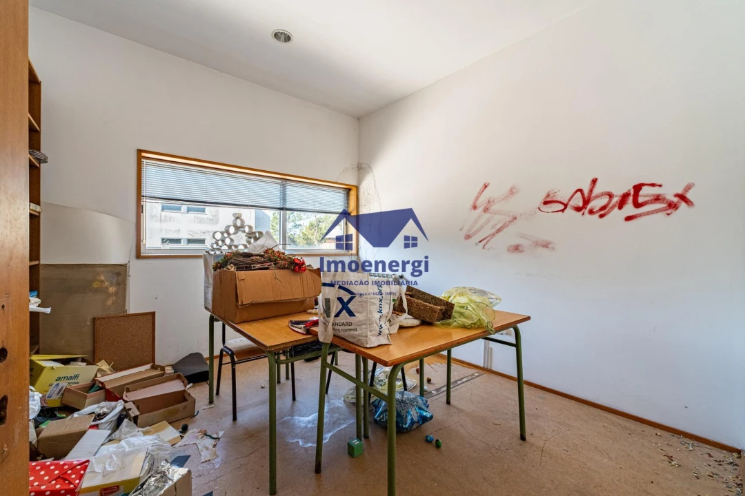 Prédio para Venda em Arvore Foto 4