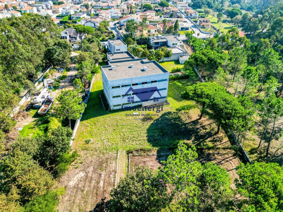 Prédio para Venda em Arvore Foto 45
