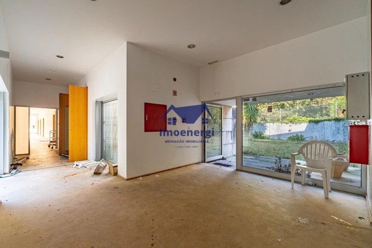 Prédio para Venda em Arvore Foto 15