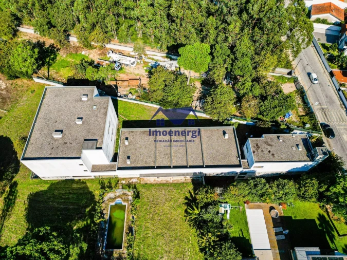 Prédio para Venda em Arvore Foto 47