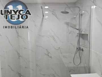 Moradia T4 para Venda em Quinta do Anjo