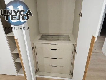 Moradia T4 para Venda em Quinta do Anjo