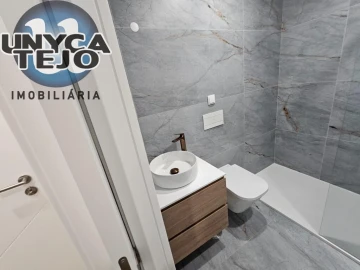 Moradia T4 para Venda em Quinta do Anjo