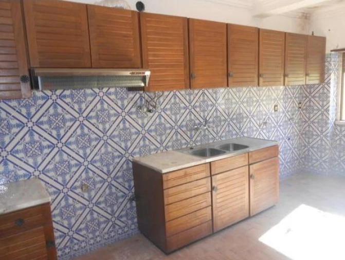 Moradia T6 para Venda em Serra e Junceira Foto 5