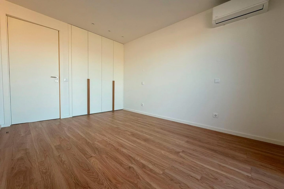 Apartamento T3 para Venda em Vila Nova de Famalicão e Calendário Foto 13