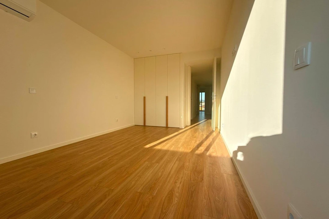 Apartamento T3 para Venda em Vila Nova de Famalicão e Calendário Foto 16