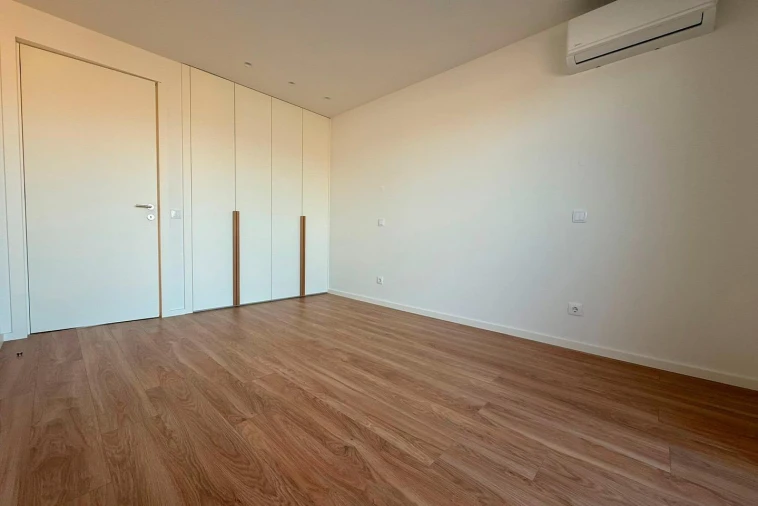 Apartamento T3 para Venda em Vila Nova de Famalicão e Calendário Foto 13