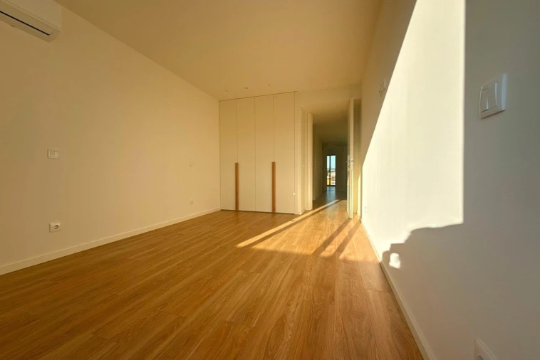 Apartamento T3 para Venda em Vila Nova de Famalicão e Calendário Foto 18