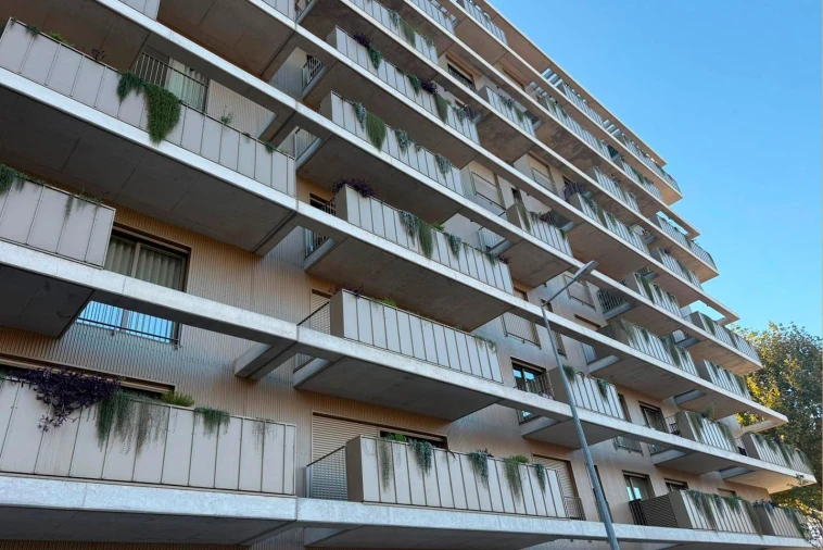 Apartamento T3 para Venda em Vila Nova de Famalicão e Calendário Foto 2