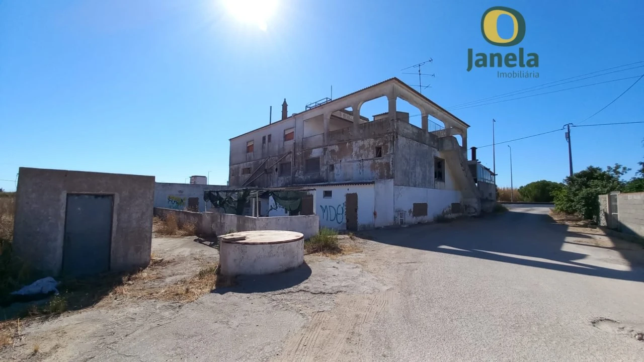 Quinta T3 para Venda em Faro (Sé e São Pedro) Foto 5