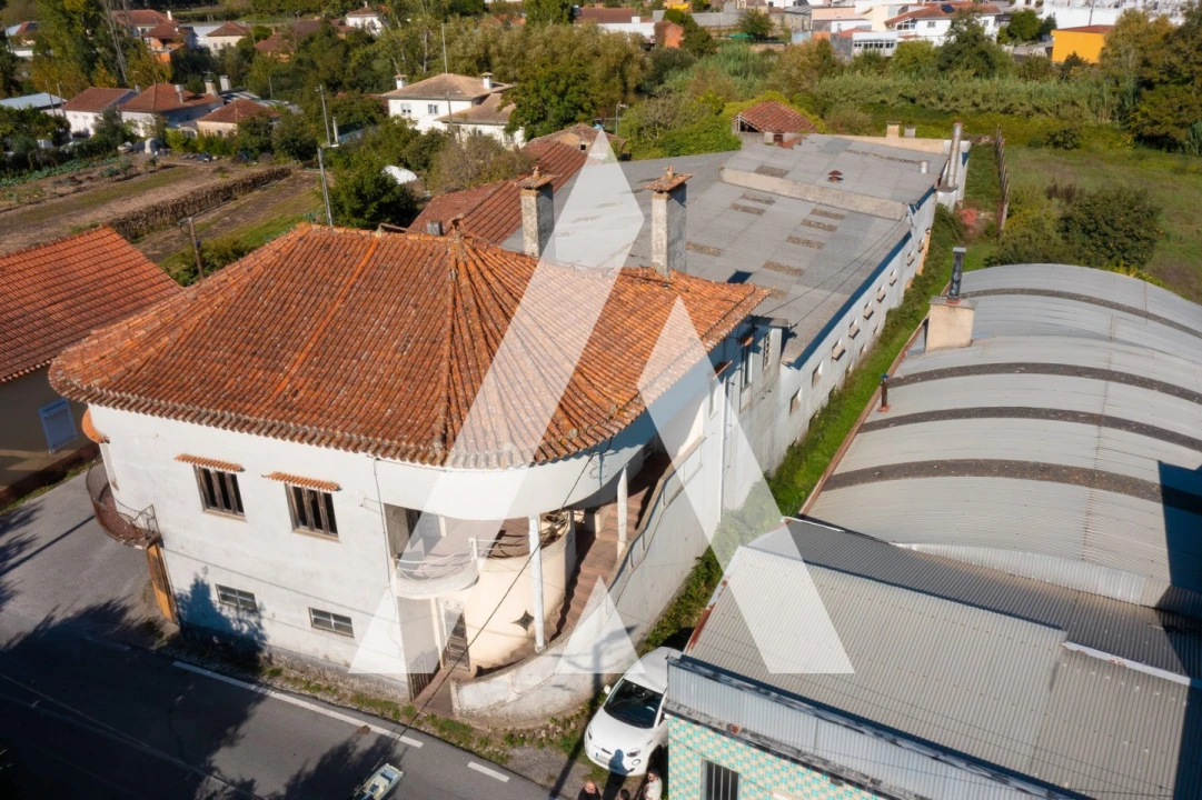 Moradia T5 para Venda em Amoreira da Gândara, Paredes do Bairro e Ancas Foto 2