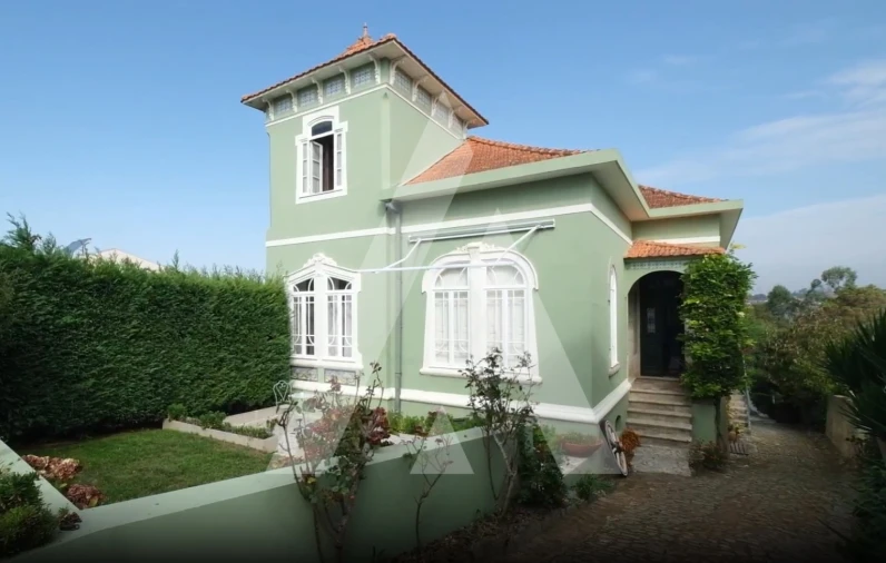 Moradia T5 para Venda em Canelas e Fermelã Foto 1