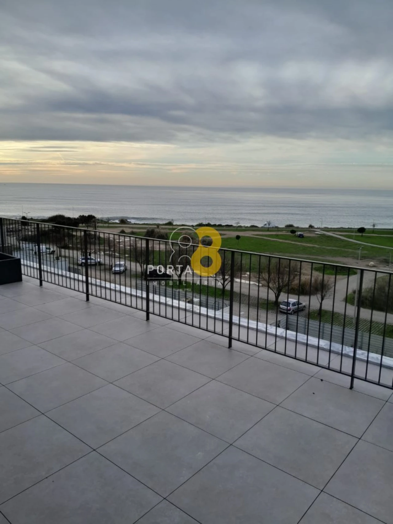 Apartamento T3 para Arrendamento em Canidelo Foto 17