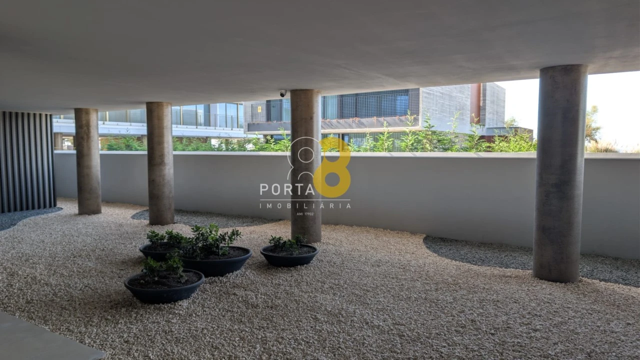 Apartamento T3 para Arrendamento em Canidelo Foto 18
