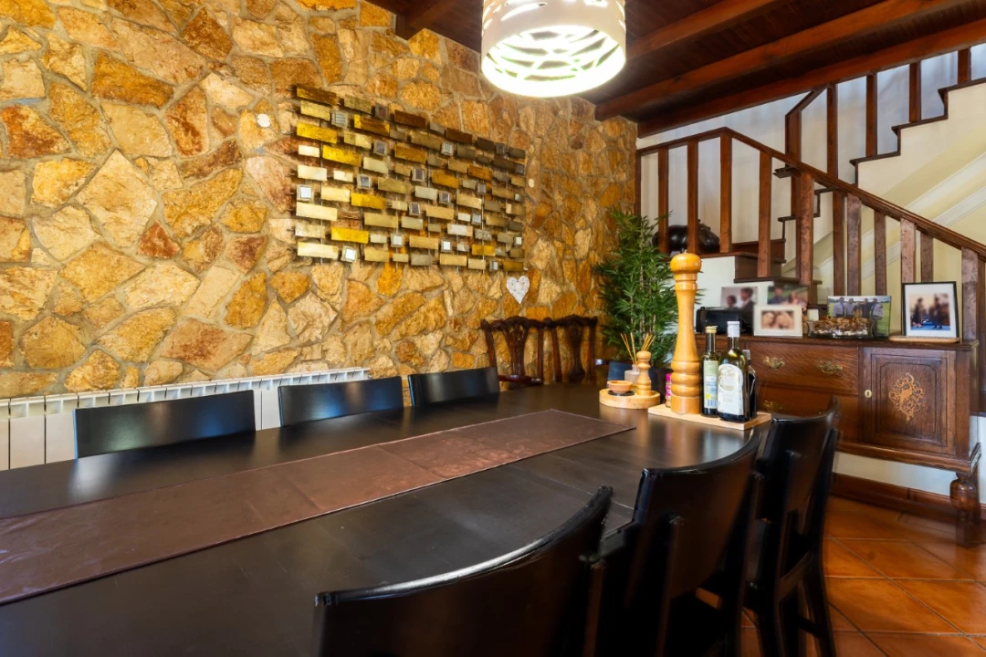 Moradia T5 para Venda em Peral Foto 66