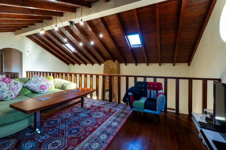 Moradia T5 para Venda em Peral Foto 26